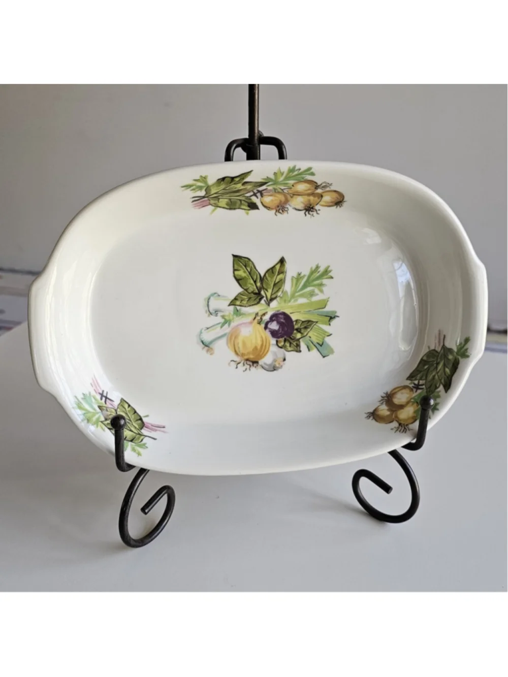 Haviland Limoges Aluminite Frugier Oval Casserole Baker Dish, Onion Harvest 9.5